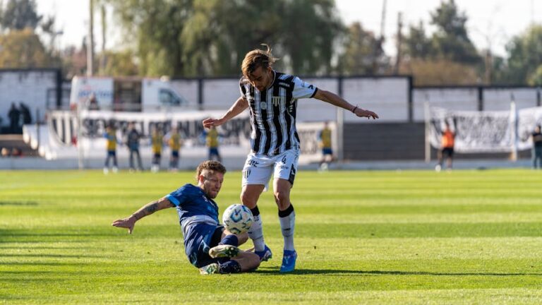 Harry Kane Hits Personal Best in Bayern's 3-2 Dortmund Win | OddsForge